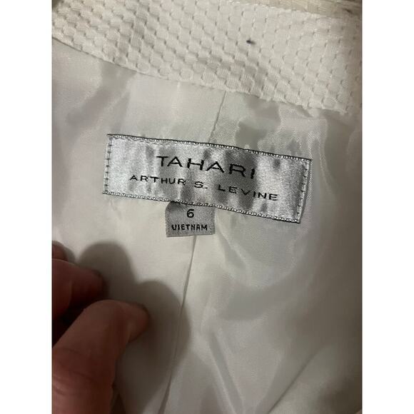 EUC Tahari by Arthur S. Levine sz 6 short sleeve button up top w matching skirt - Picture 4 of 12